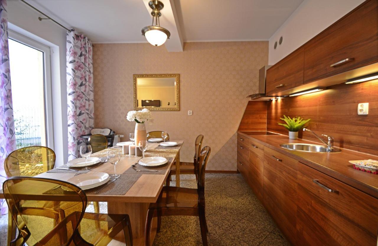 Apartamenty Bryza-Komandorska - Family Home - Parking シフィノウイシチェ エクステリア 写真