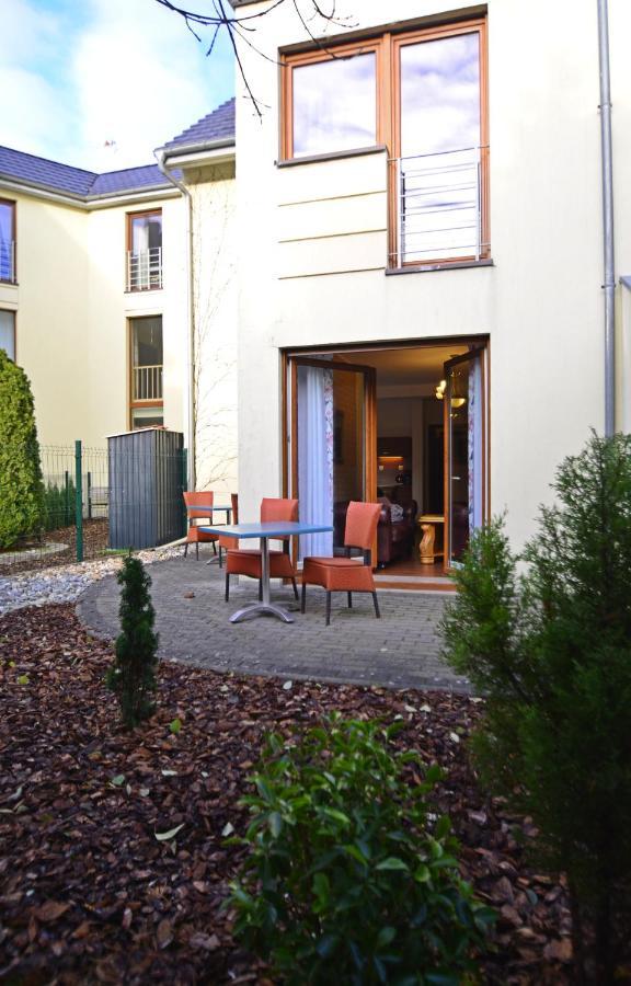 Apartamenty Bryza-Komandorska - Family Home - Parking シフィノウイシチェ エクステリア 写真